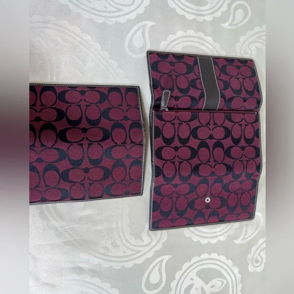 2005: Coach Set in VGUC - Picture 5 of 14